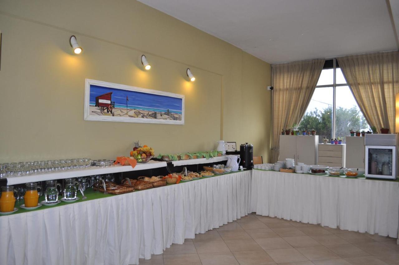 Hotel Golf Internacional Santa Teresita Exterior foto