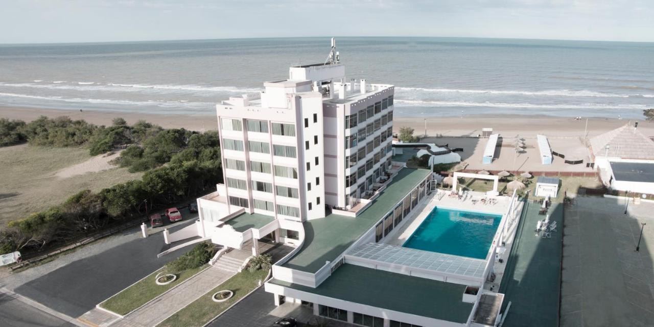 Hotel Golf Internacional Santa Teresita Exterior foto